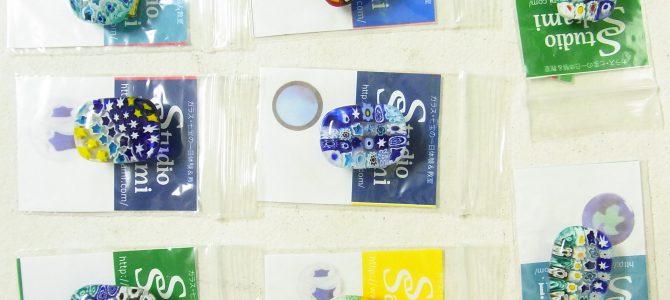 皆さまお着物で♪雨の日の帯留め作り①【1日体験】 皆さまお着物で♪雨の日の帯留め作り①【1日体験】