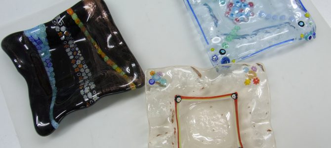 ベネチアンガラスのお皿【インストラクター養成講座】 ベネチアンガラスのお皿【インストラクター養成講座】