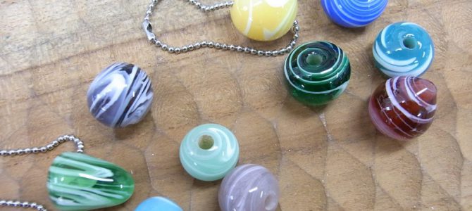 親子でトライ!【とんぼ玉体験】 親子でトライ!【とんぼ玉体験】